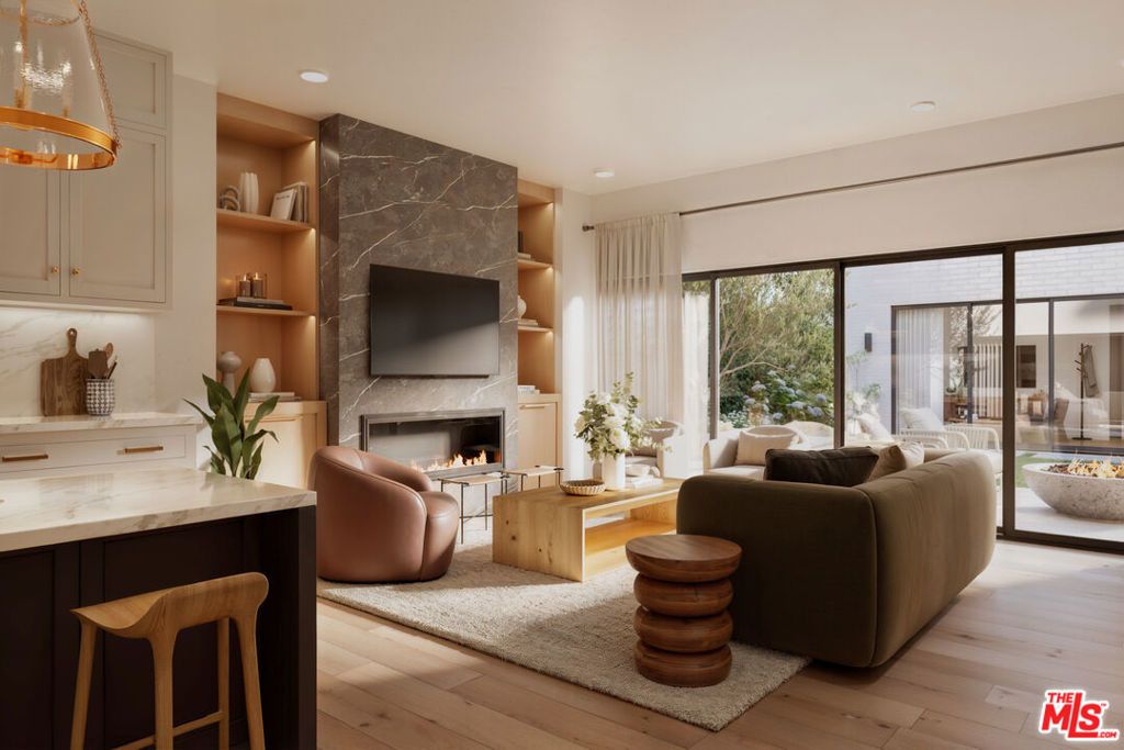 Photo of 4229 McConnell Boulevard, Los Angeles, CA 90066 (MLS # 26650845)