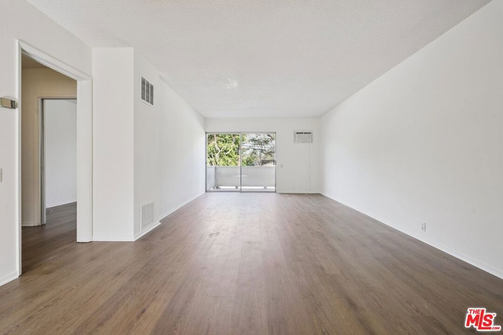 Photo of 11121 Queensland Street #H42, Los Angeles, CA 90034 (MLS # 26646301)