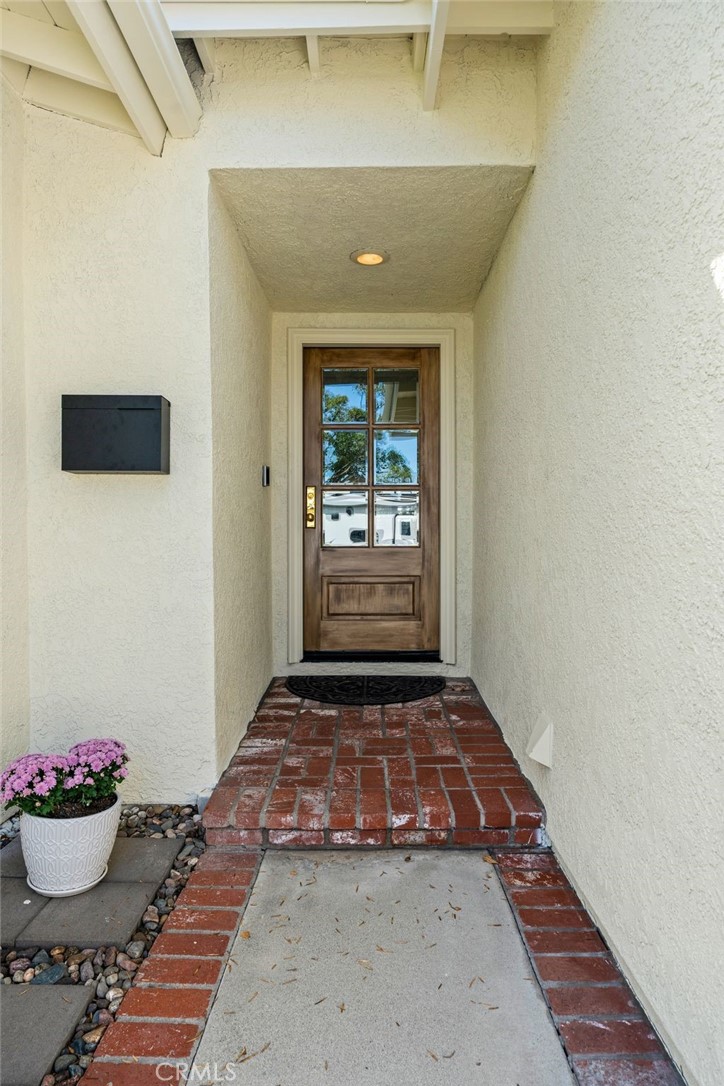Hall of Fame (HALL) - Residential