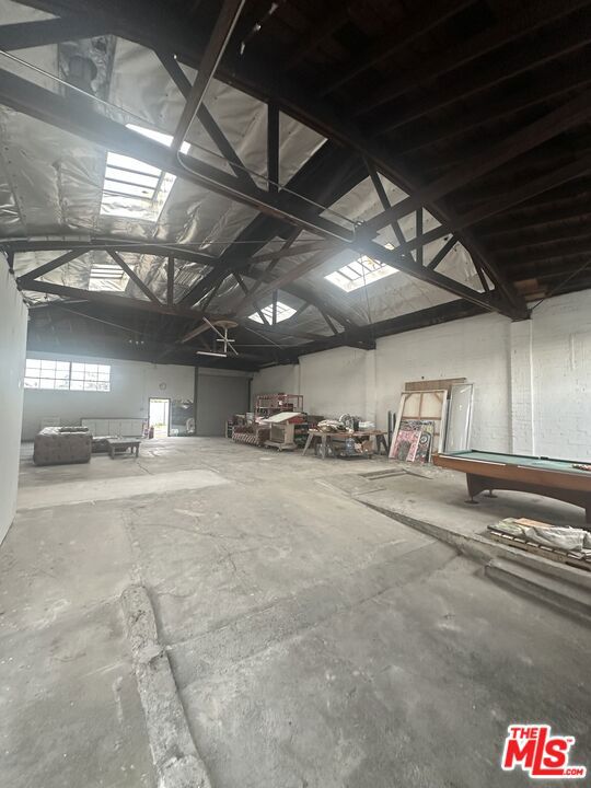 2411 Exposition Place