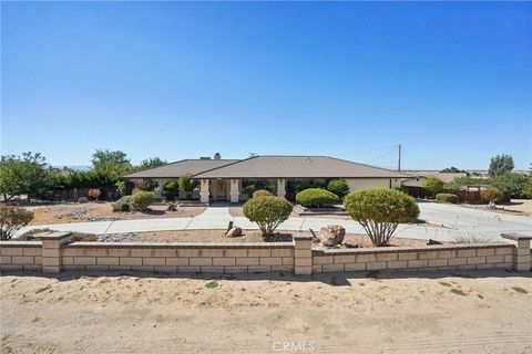 14610 Havasu Apple Valley CA 92307