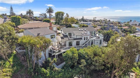Photo of 405 Blumont Street, Laguna Beach, CA 92651 (MLS # OC26124918)