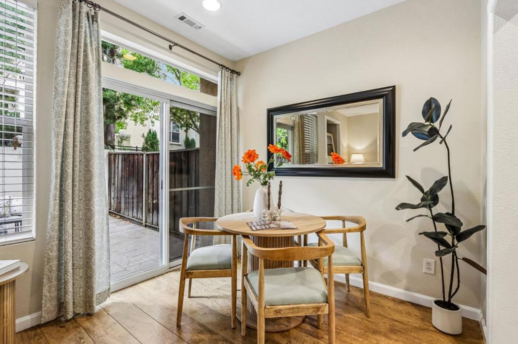 363 Oleander Drive