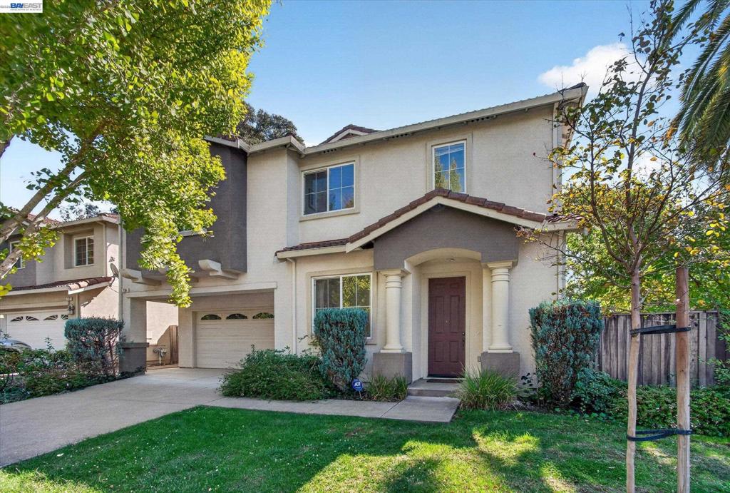 716 Raineer Ct