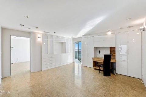 Tiny photo for 4015 Ocean Drive, Oxnard, CA 93035 (MLS # V1-38843)