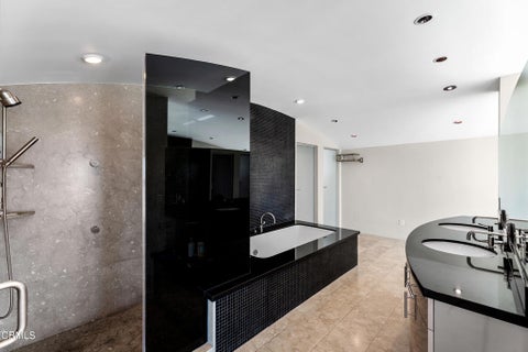 Tiny photo for 4015 Ocean Drive, Oxnard, CA 93035 (MLS # V1-38843)