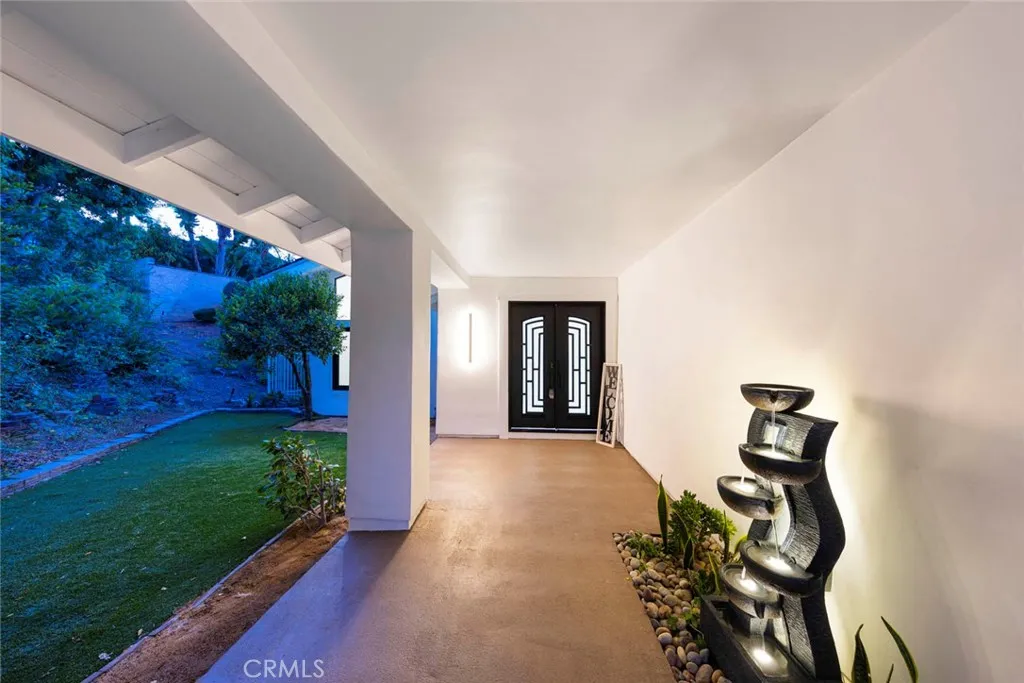 Laguna Niguel, California 92677, United States, 4 Bedrooms Bedrooms, ,3 BathroomsBathrooms,Residential,Active,166568