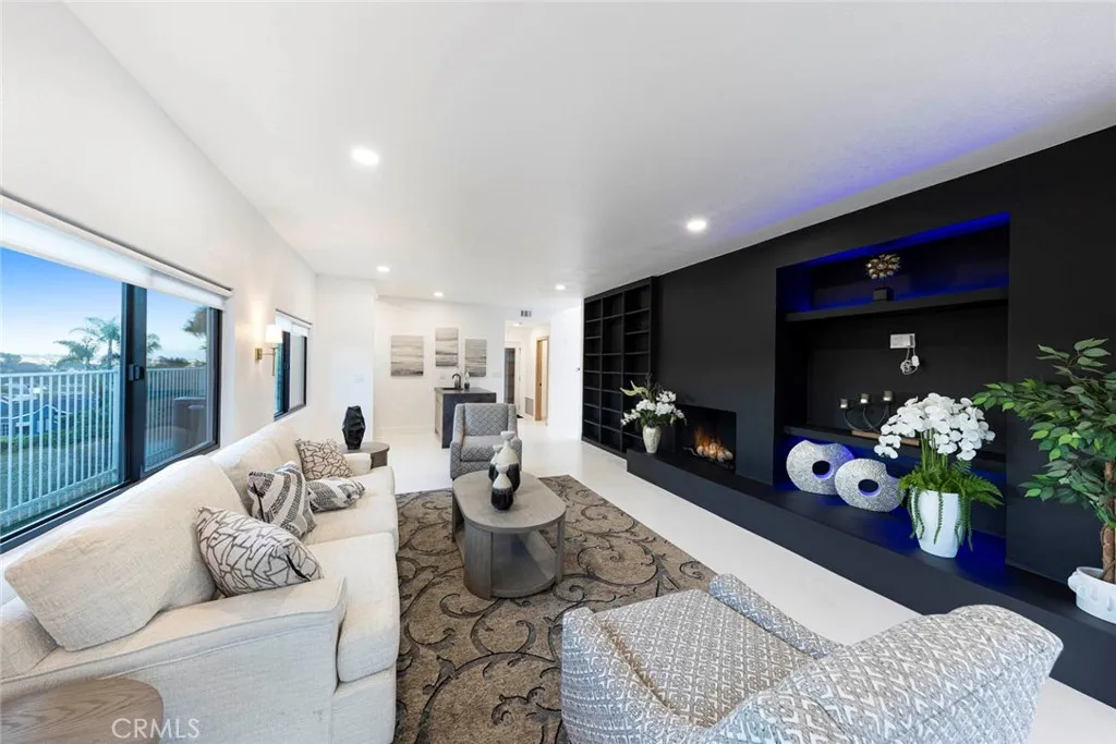 Laguna Niguel, California 92677, United States, 4 Bedrooms Bedrooms, ,3 BathroomsBathrooms,Residential,Active,166568