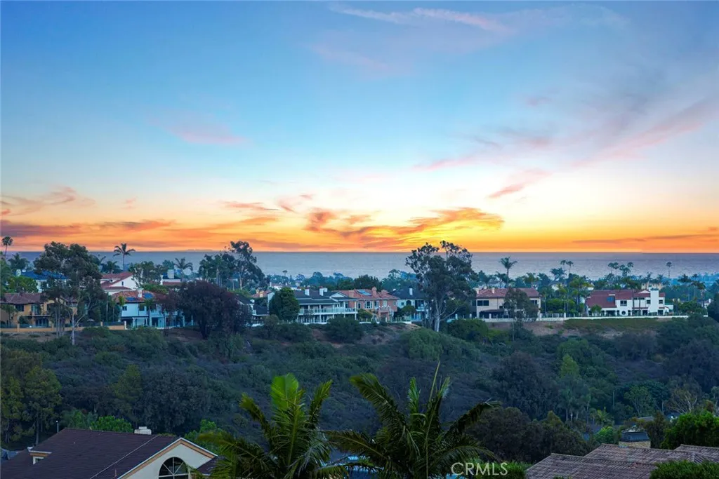 Laguna Niguel, California 92677, United States, 4 Bedrooms Bedrooms, ,3 BathroomsBathrooms,Residential,Active,166568