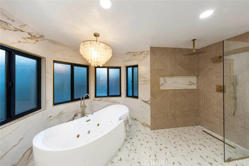 Laguna Niguel, California 92677, United States, 4 Bedrooms Bedrooms, ,3 BathroomsBathrooms,Residential,Active,166568