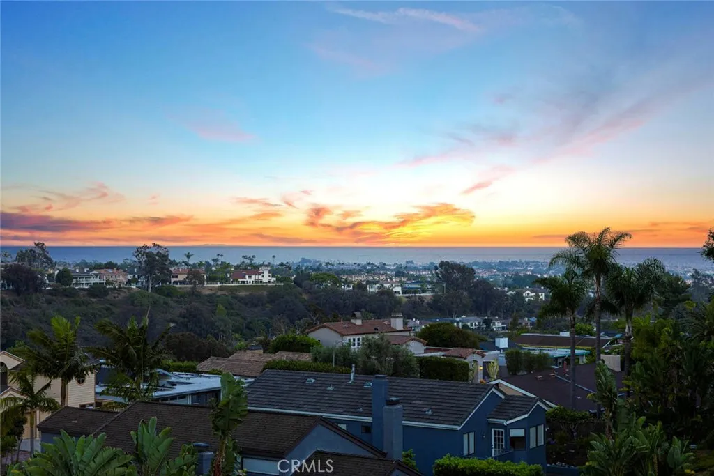 Laguna Niguel, California 92677, United States, 4 Bedrooms Bedrooms, ,3 BathroomsBathrooms,Residential,Active,166568