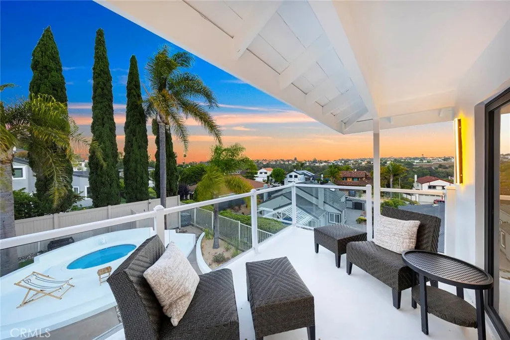 Laguna Niguel, California 92677, United States, 4 Bedrooms Bedrooms, ,3 BathroomsBathrooms,Residential,Active,166568