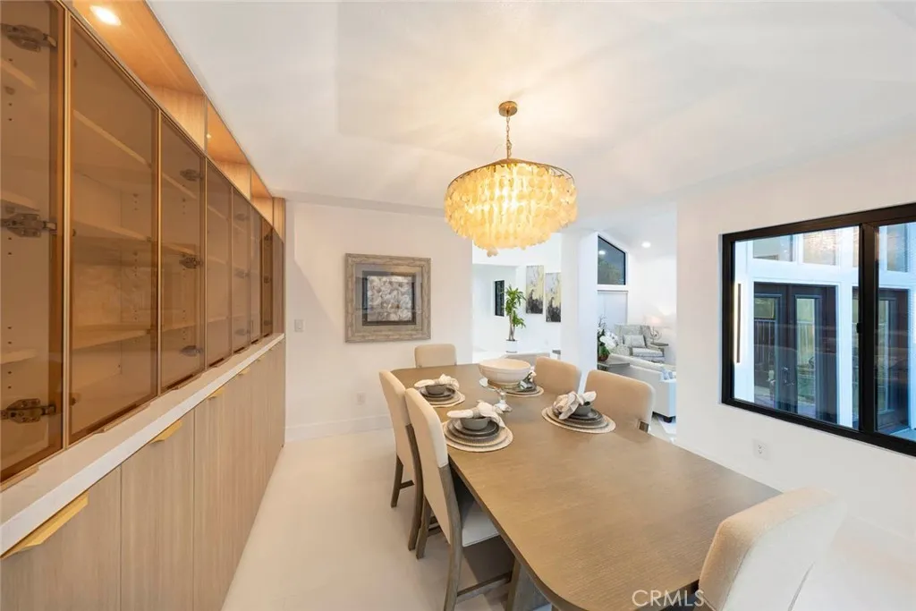 Laguna Niguel, California 92677, United States, 4 Bedrooms Bedrooms, ,3 BathroomsBathrooms,Residential,Active,166568