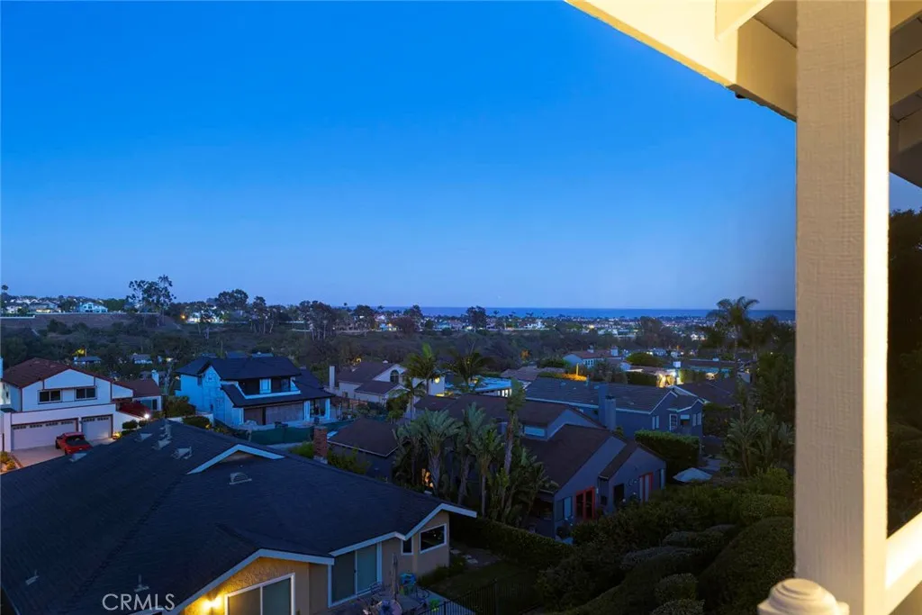 Laguna Niguel, California 92677, United States, 4 Bedrooms Bedrooms, ,3 BathroomsBathrooms,Residential,Active,166568