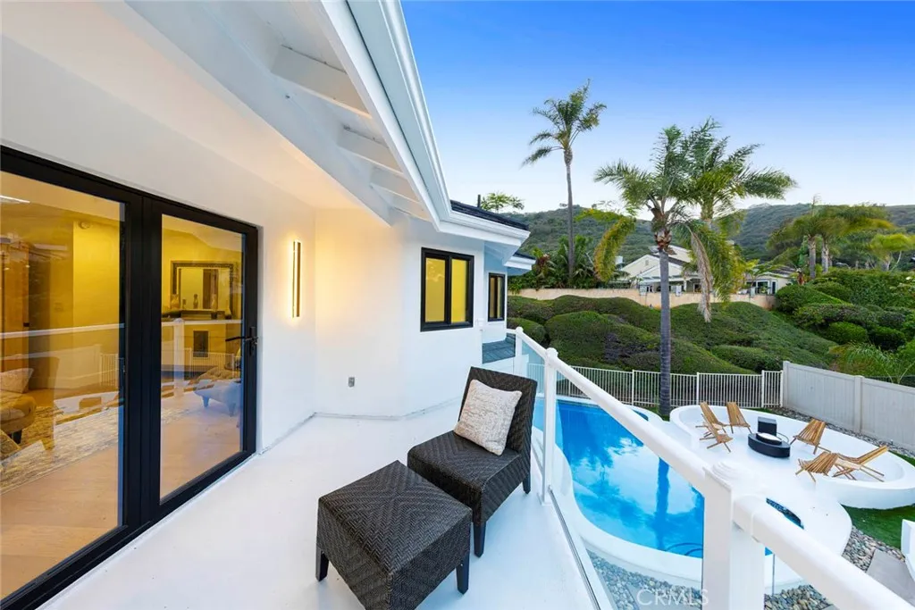 Laguna Niguel, California 92677, United States, 4 Bedrooms Bedrooms, ,3 BathroomsBathrooms,Residential,Active,166568