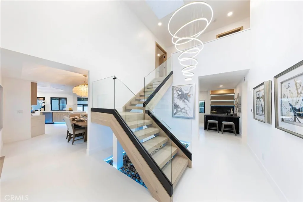 Laguna Niguel, California 92677, United States, 4 Bedrooms Bedrooms, ,3 BathroomsBathrooms,Residential,Active,166568