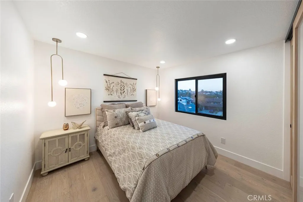 Laguna Niguel, California 92677, United States, 4 Bedrooms Bedrooms, ,3 BathroomsBathrooms,Residential,Active,166568