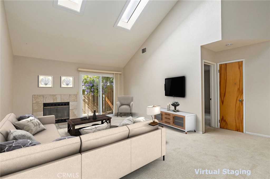 1158 Pacific Pointe