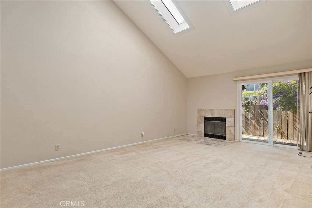 1158 Pacific Pointe