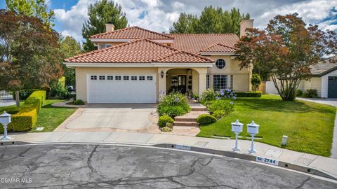 Photo of 2750 Hilary Court, Thousand Oaks, CA 91362 (MLS # 226001941)