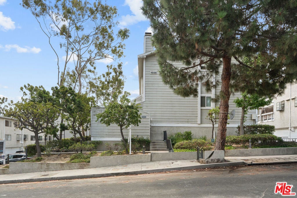 4658 Don Lorenzo Drive G