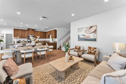 1520 Cantabria Upland CA 91786