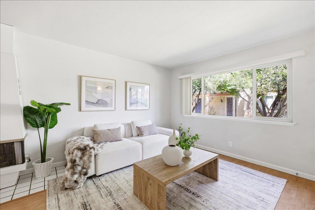 436 Sierra Vista Avenue 8