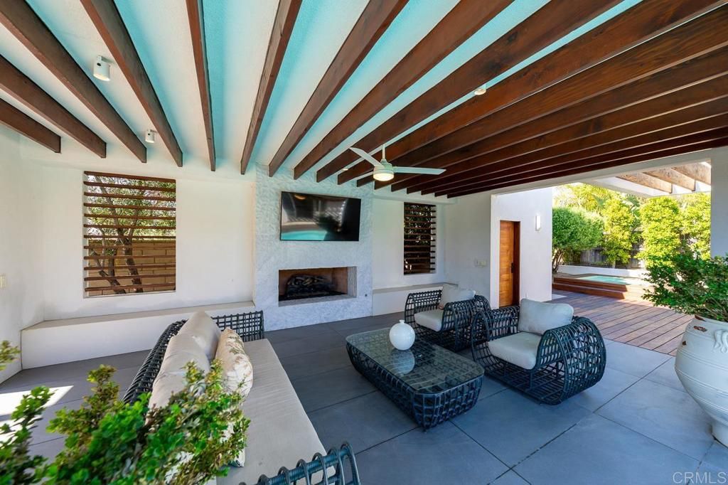 listing image 130720363997576438349