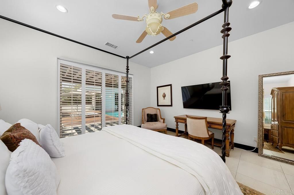 listing image 130720178523844322970