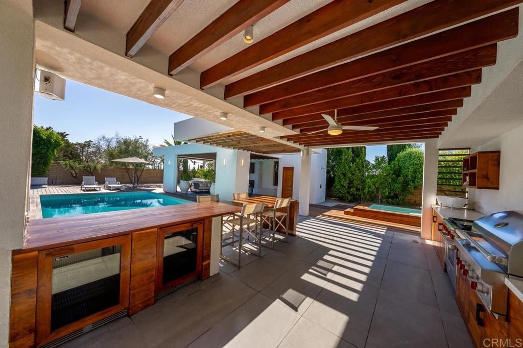 listing image 130729056672834205845