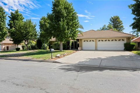 30590 Brookstone Lane Lake Elsinore CA 92530