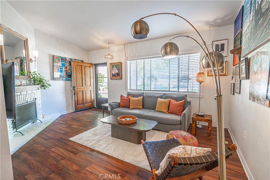 848 Woodland Avenue 19