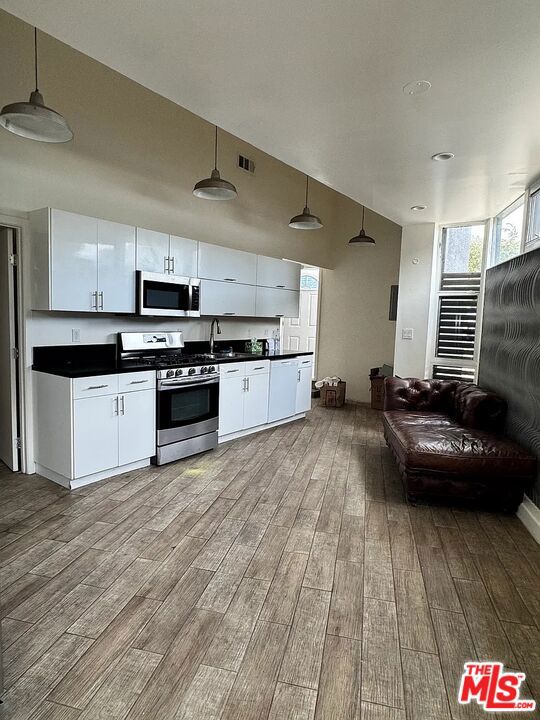 119 S Bixel Street