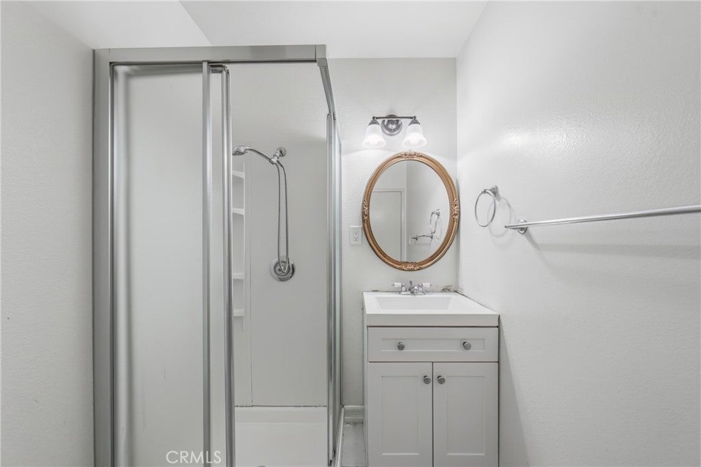 1 Bayberry Way, Irvine CA 92612 - Photo 17