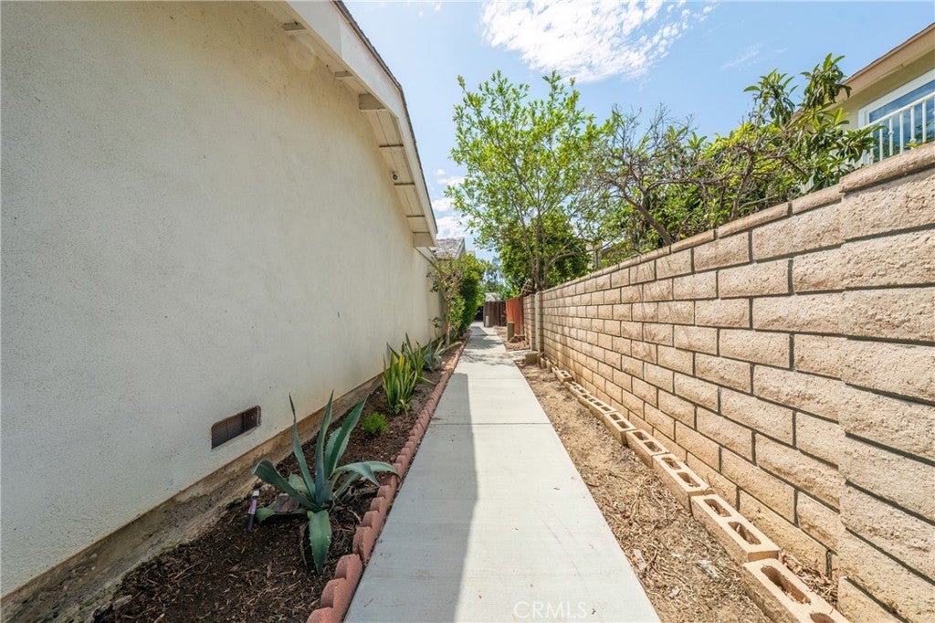 1 Bayberry Way, Irvine CA 92612 - Photo 33