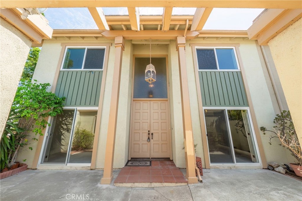 1 Bayberry Way