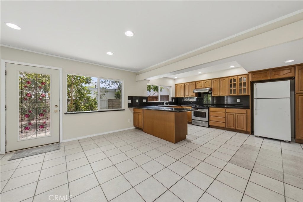 1 Bayberry Way