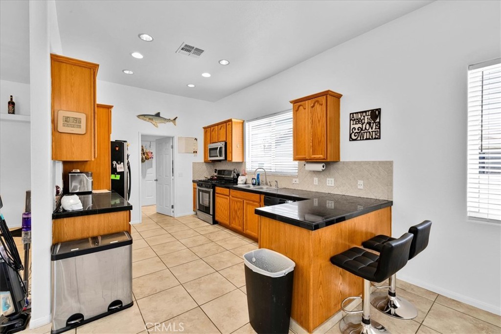 Mission Lakes (34101) - Residential