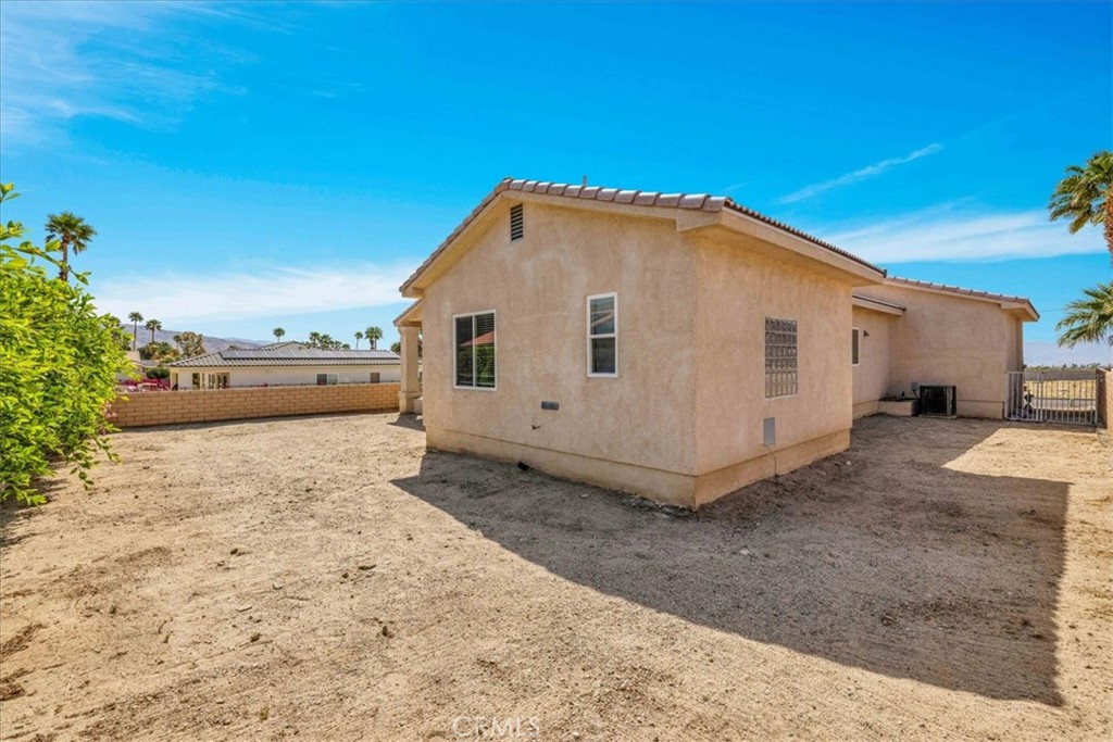 Mission Lakes (34101) - Residential