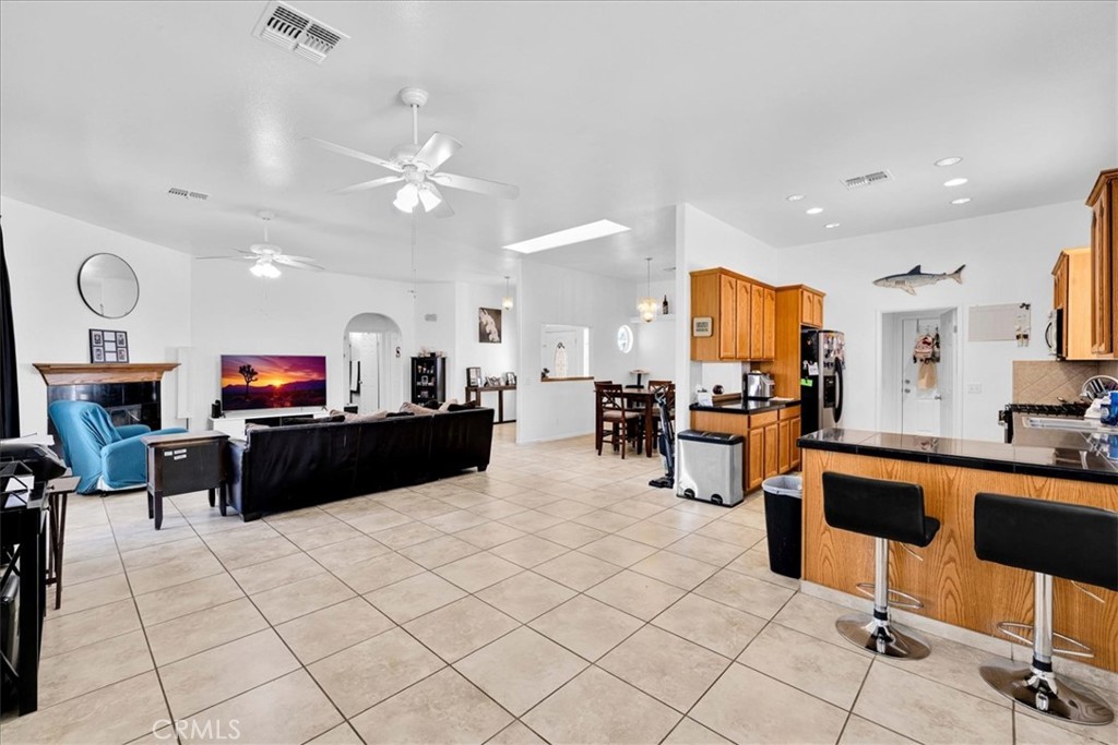 Mission Lakes (34101) - Residential
