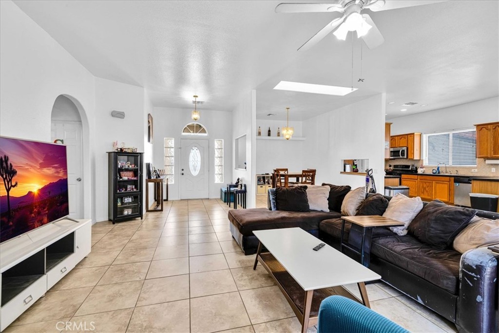 Mission Lakes (34101) - Residential