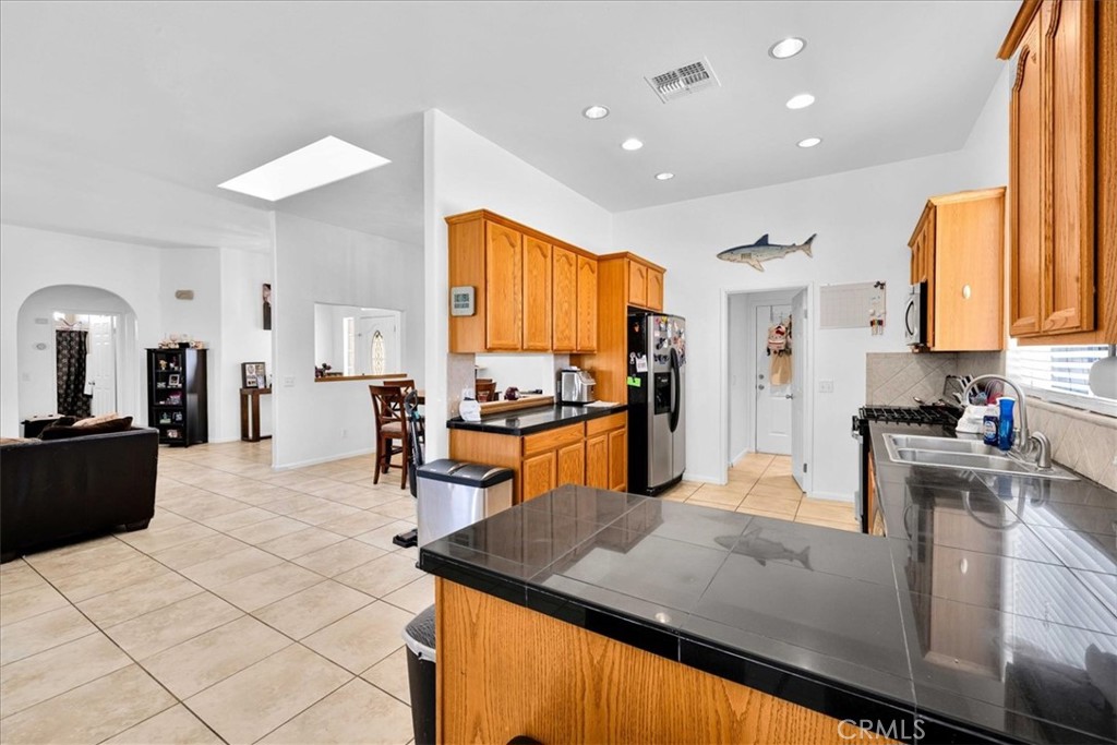 Mission Lakes (34101) - Residential