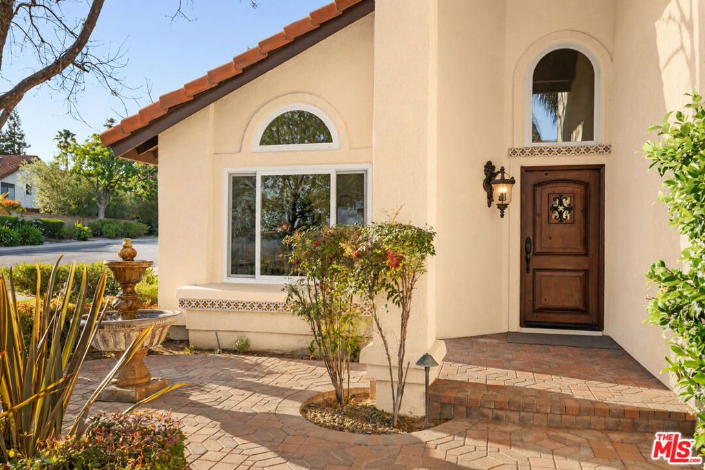 2233 Country Park Court