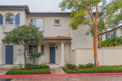 807 Yorkshire Irvine CA 92620