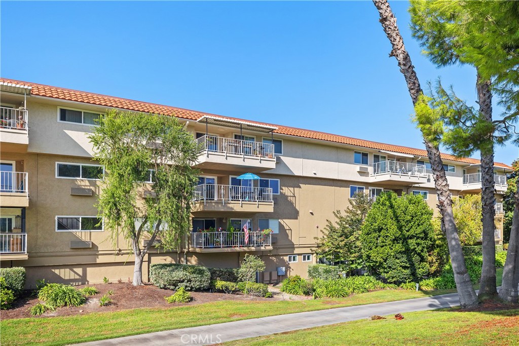 Laguna Woods - Residential