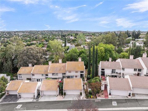 Photo of 2252 El Capitan Dr, Riverside, CA 92506 (MLS # IV25264156)