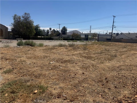 Photo of 233 La Cadena Drive DR, Colton, CA 92324 (MLS # CV26182013)