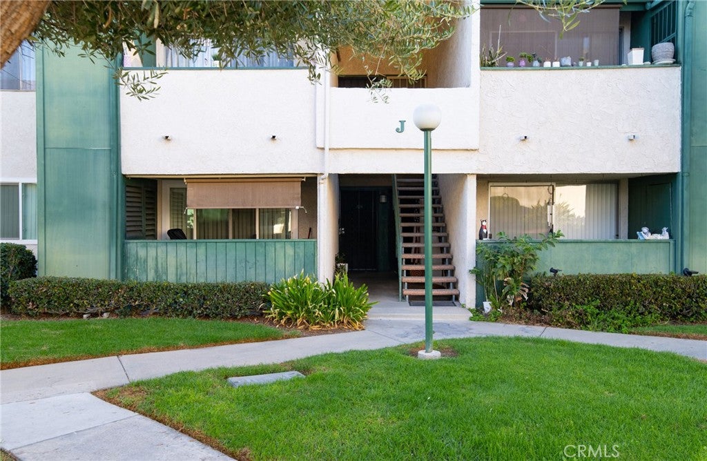15321 Santa Gertrudes J110