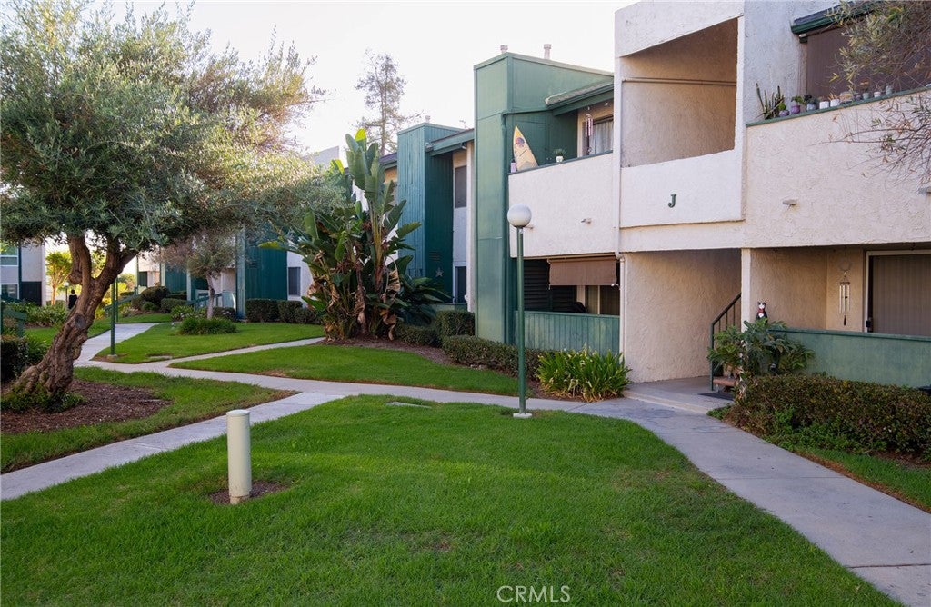 15321 Santa Gertrudes J110