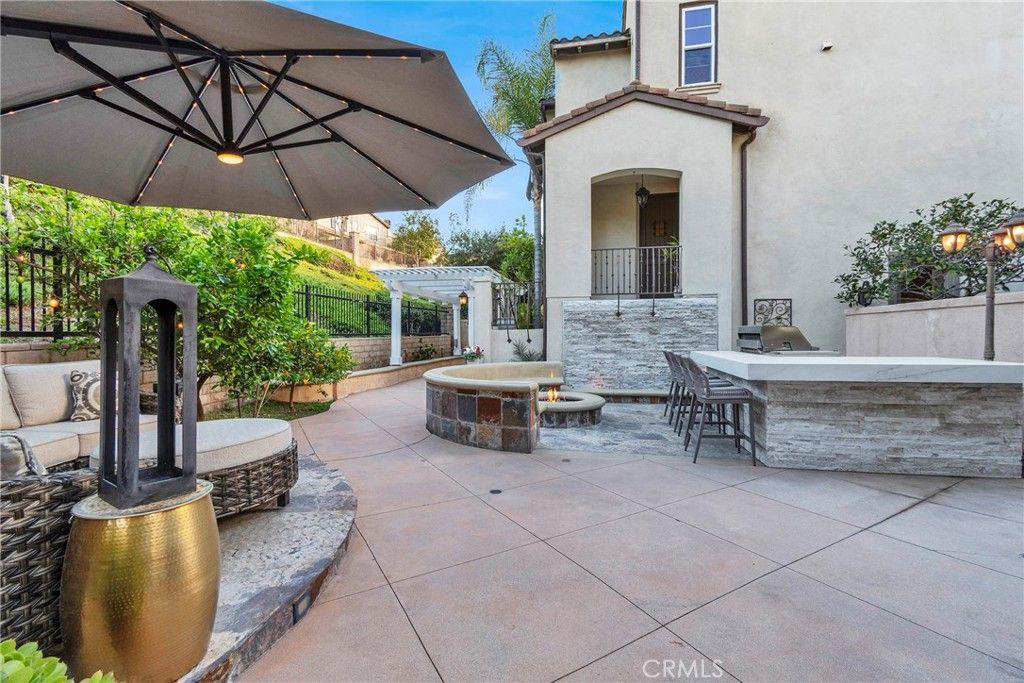 Photo of 347 Tall Oak, Irvine, CA 92603 (MLS # PV26046438)